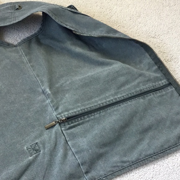 Explorer Vest / Utility Vest with lots of pockets - Picture 4 of 10